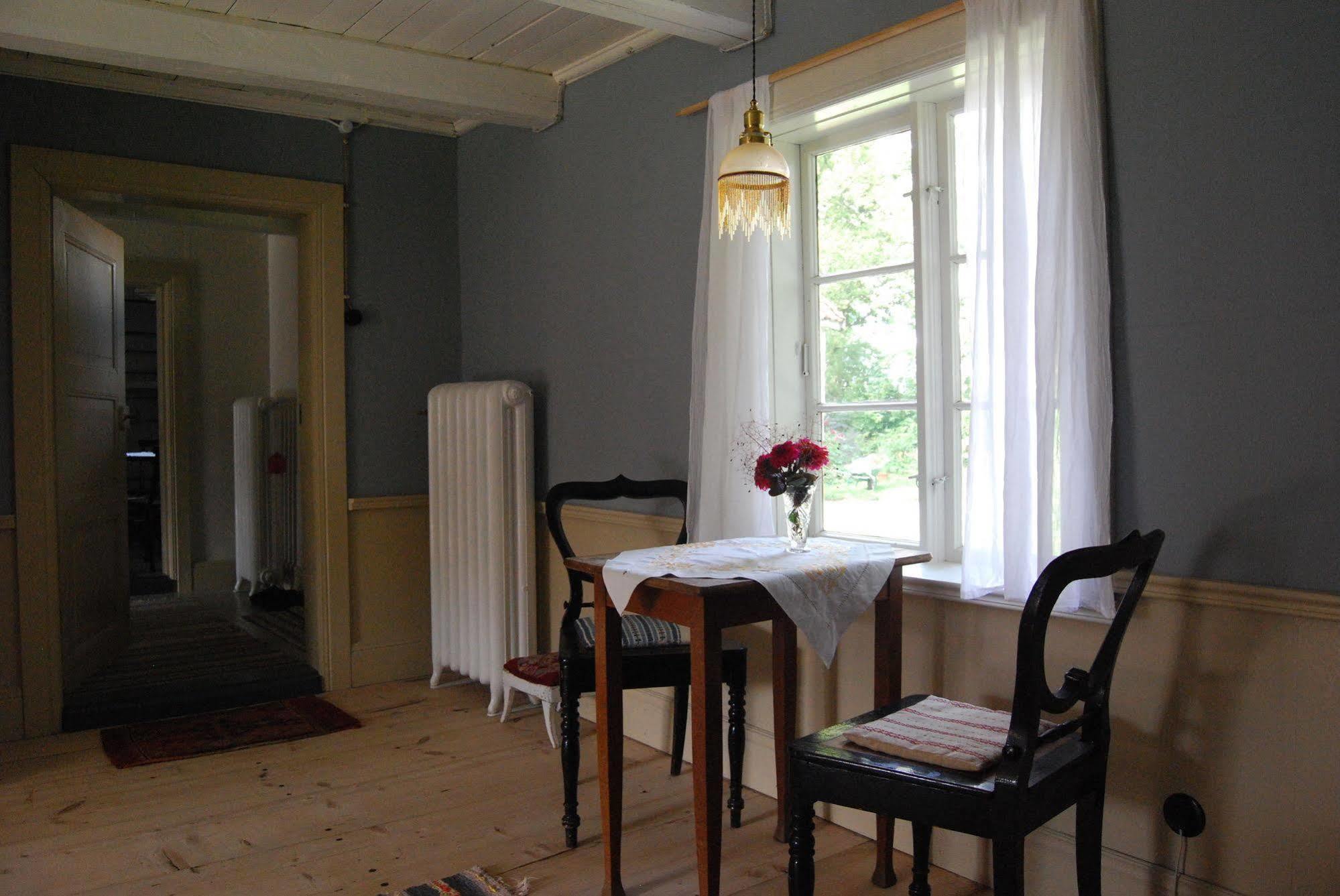 Naestegarden Bed & Breakfast Satuna ภายนอก รูปภาพ